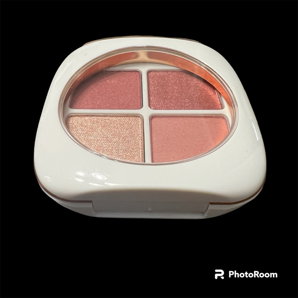 FLOWER Petal Play Shadow Quad